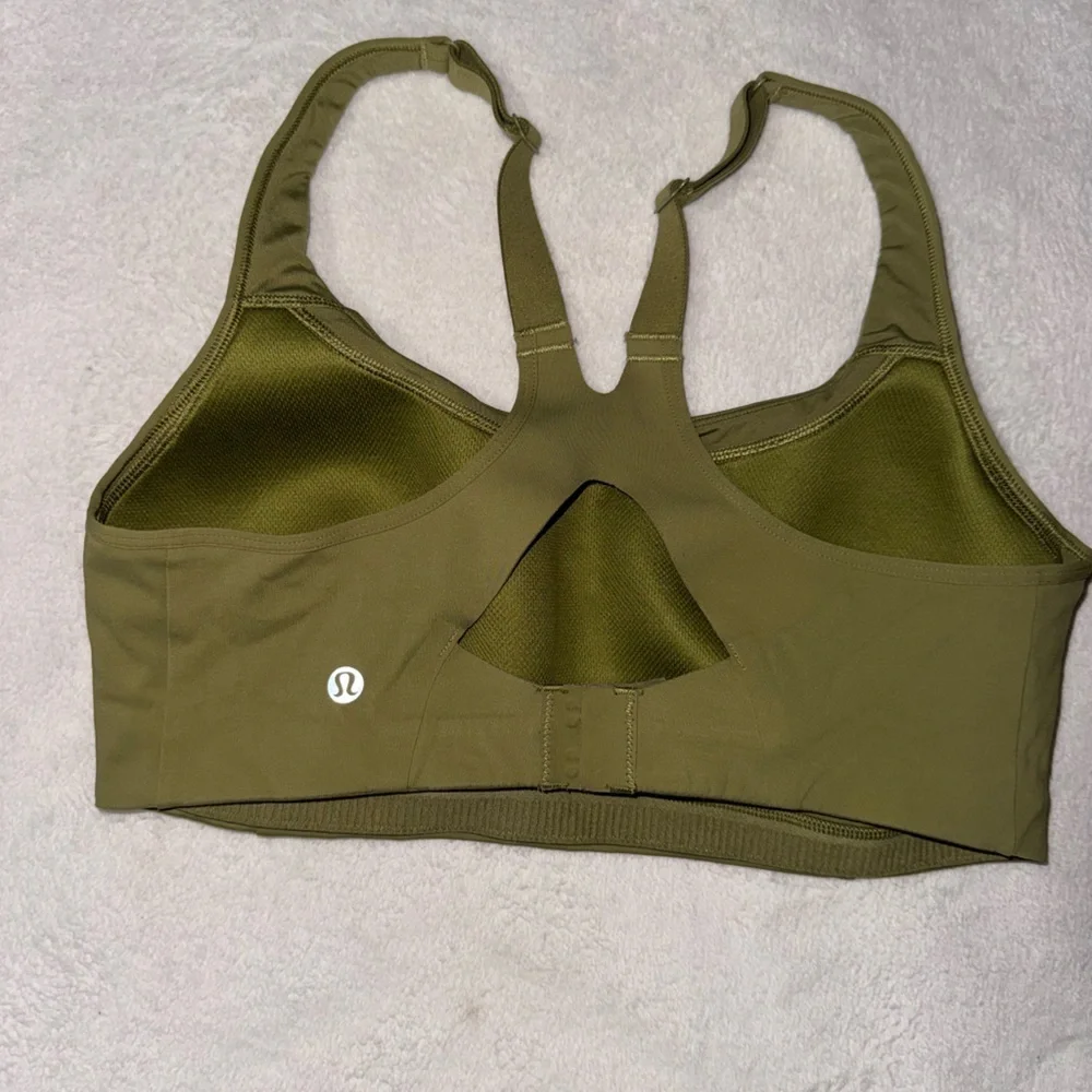 lululemon all powered up bra Olive Green Sports Bra
